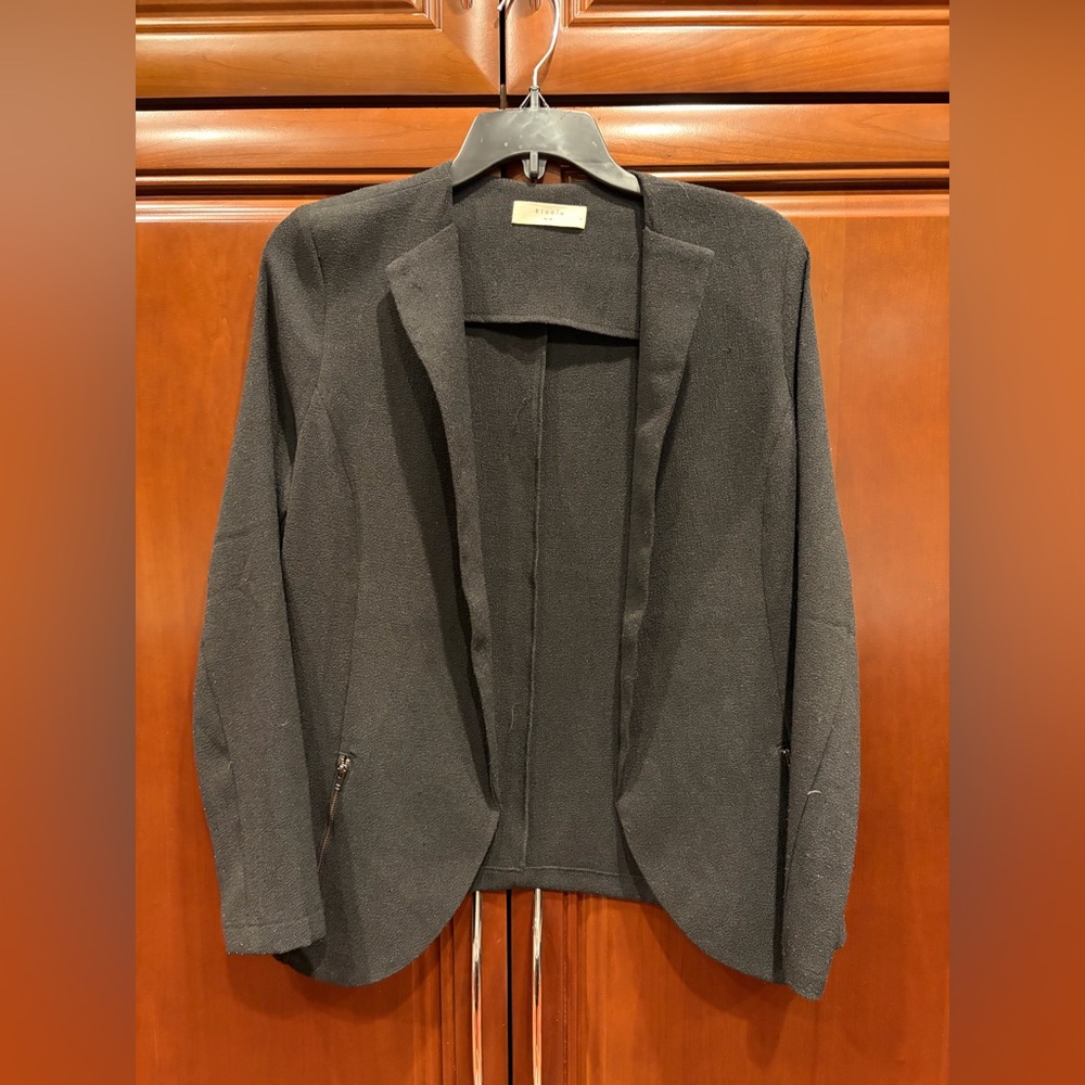 Elodie Black Open-Front Blazer with Zip Pockets - Size M